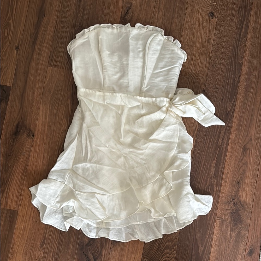 Elegant Cream Ruffled Strapless Dress